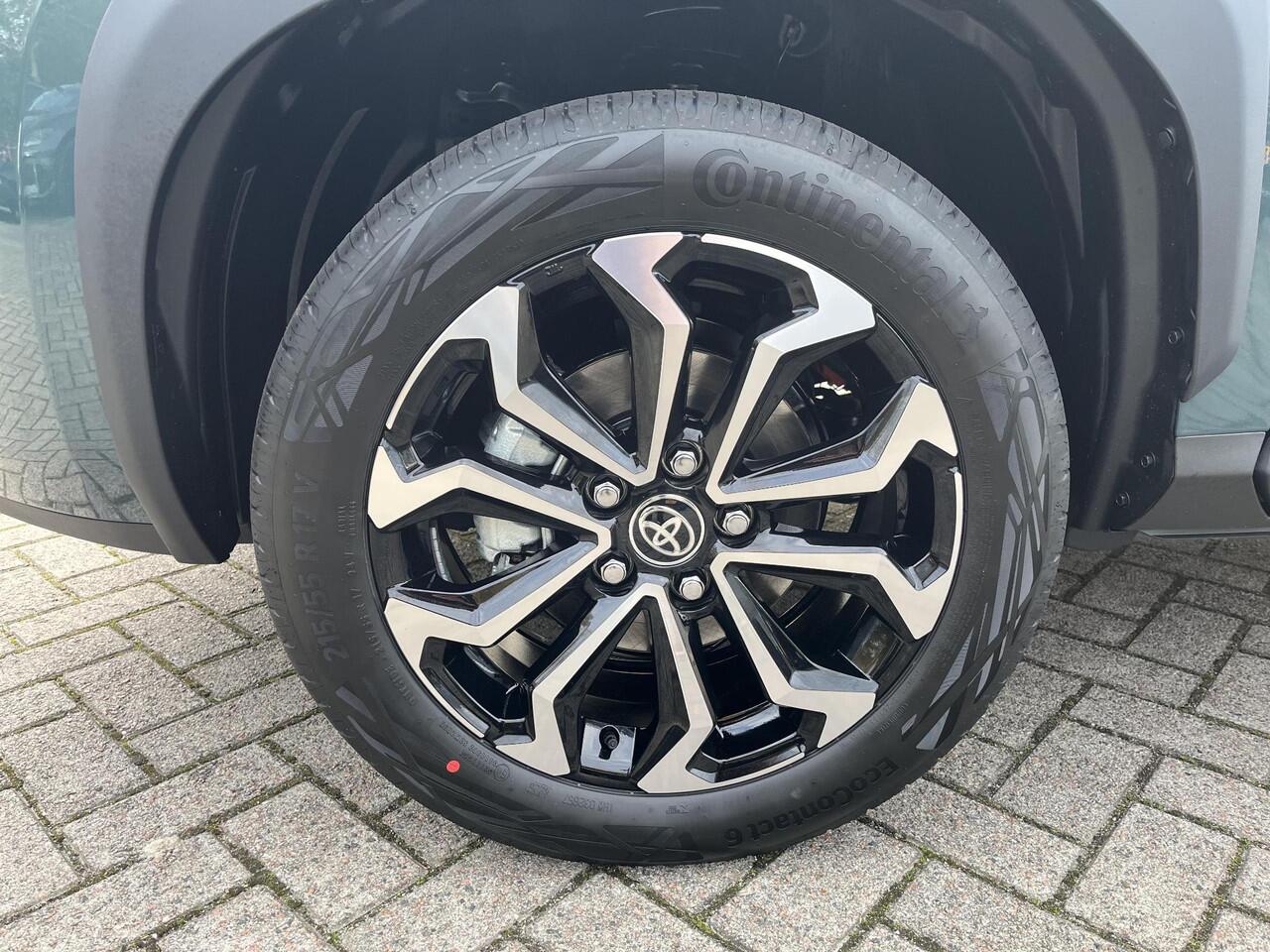 Toyota YARIS Cross 1.5 Hybrid 130 Dynamic | Uit voorraad leverbaar |