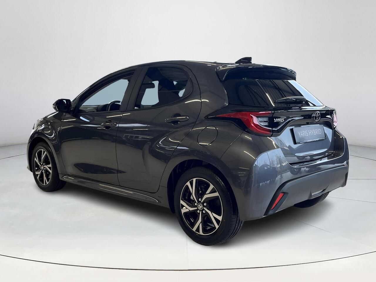 Toyota YARIS 1.5 Hybrid 115 Dynamic | Uit voorraad leverbaar |