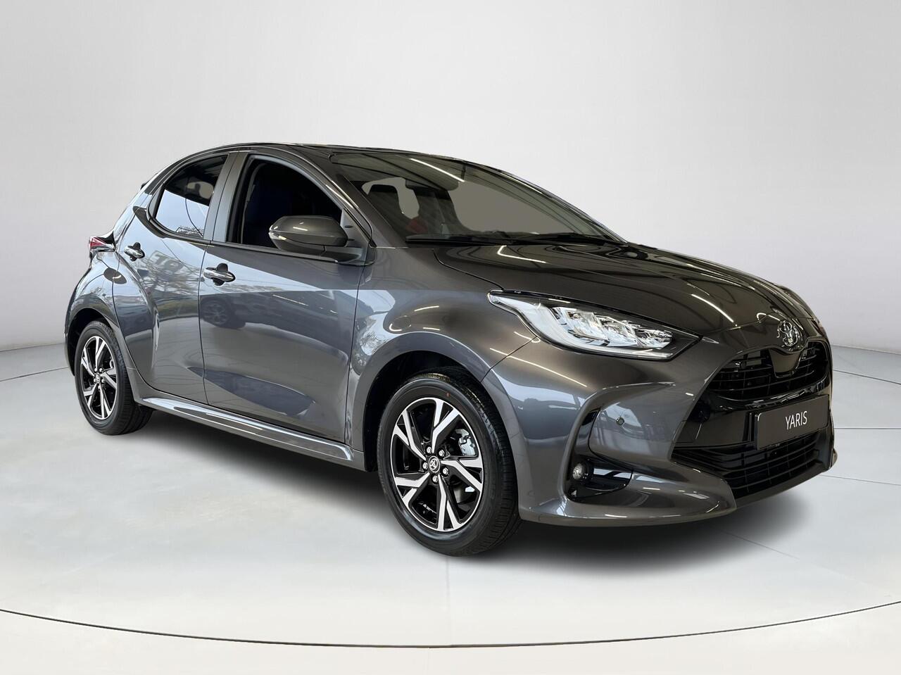 Toyota YARIS 1.5 Hybrid 115 Dynamic | Uit voorraad leverbaar |