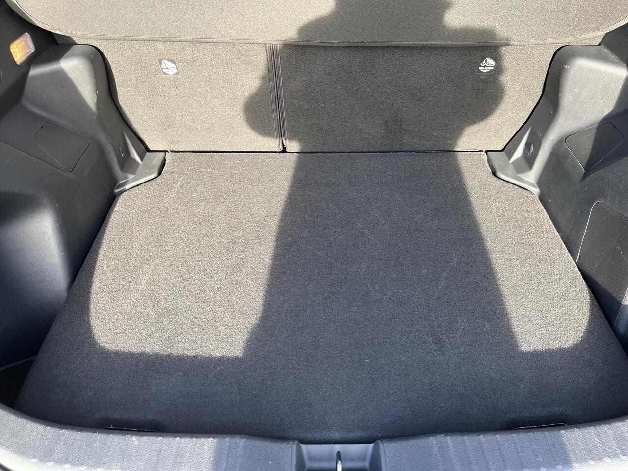 Toyota YARIS Cross 1.5 Hybrid 115 First Edition | All-in prijs | Automaat | Parkeersensoren