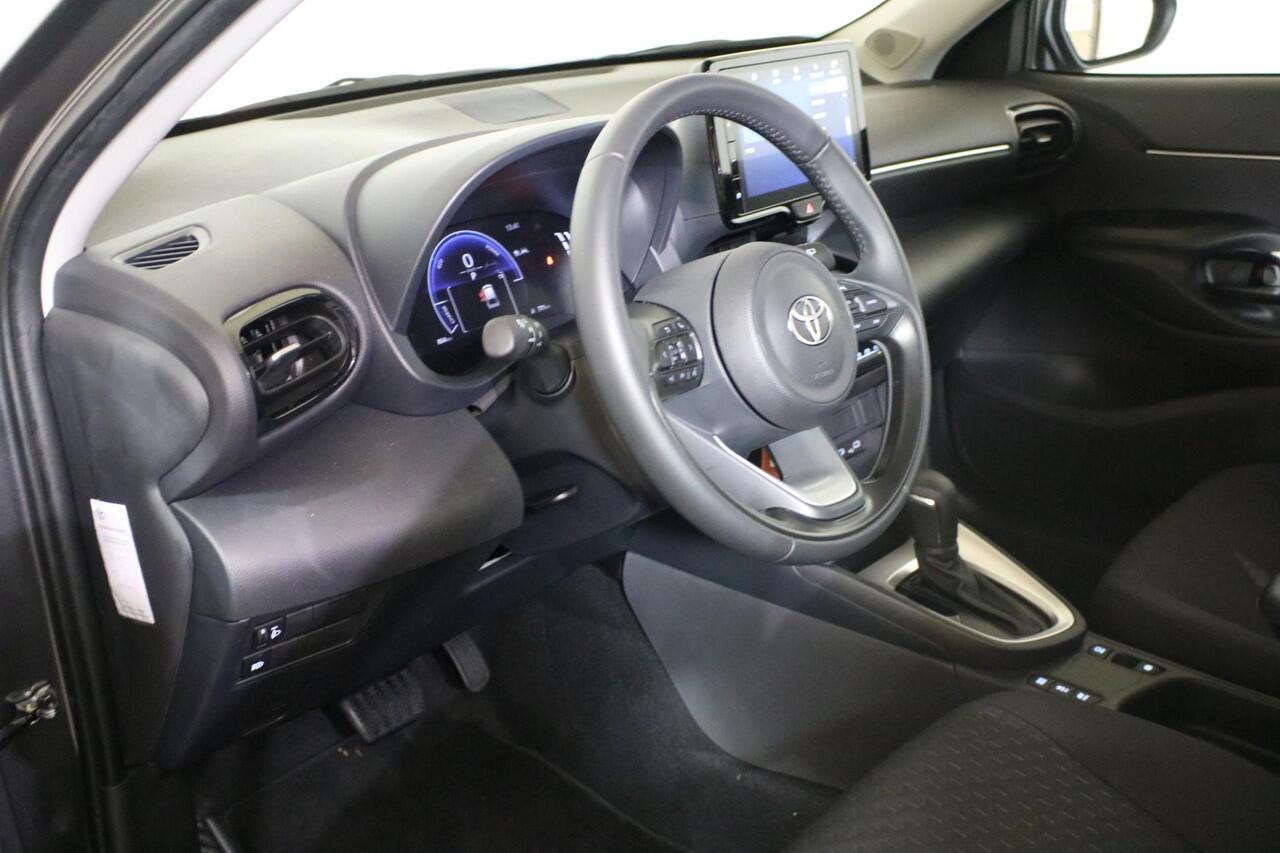 Toyota YARIS Cross 1.5 Hybrid 115 Active NL Auto-Stootlijsten-Apple Carplay-Android Auto