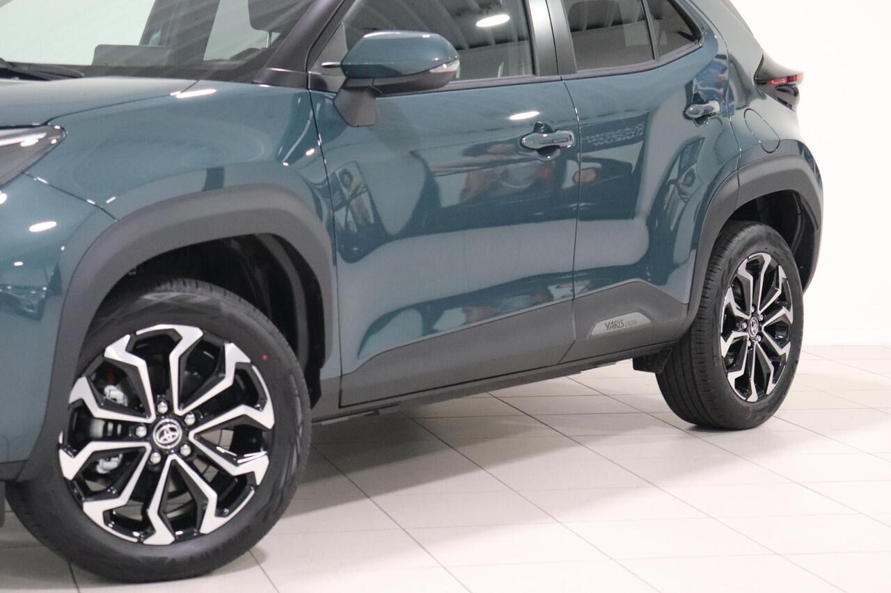 Toyota YARIS Cross 1.5 Hybrid 130 Dynamic, Comfort Pack, BSM, Apple Carplay & Android Auto, Parkeersensoren voor & Achter, Stuur & Stoel verwarming