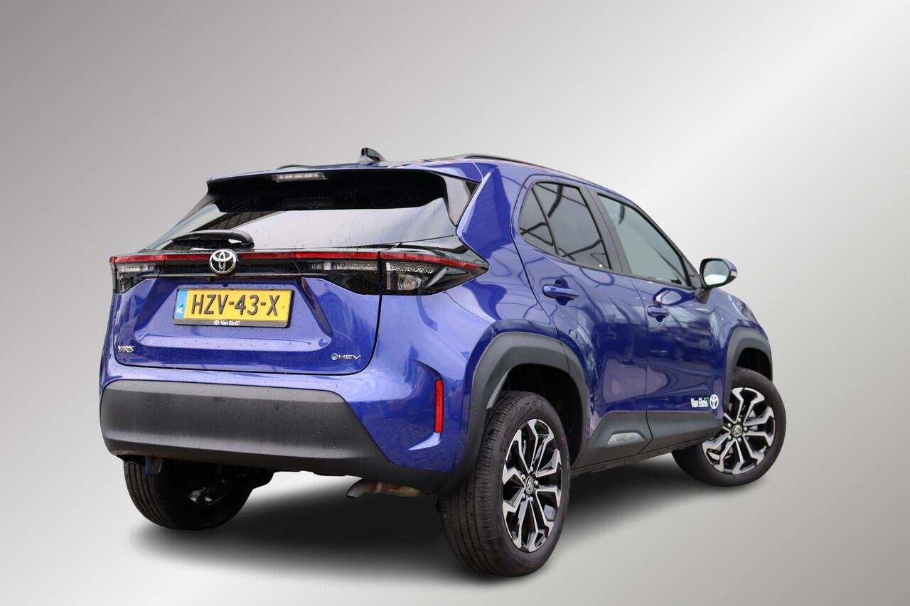 Toyota YARIS Cross 1.5 Hybrid Dynamic, Comfortpack Apple Carplay / Android auto, DAB Radio, Cruise Control, Parkeercamera, Parkeersensoren.