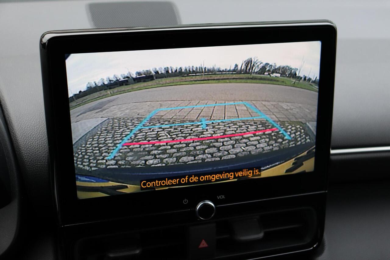 Toyota YARIS Cross 1.5 Hybrid Dynamic, Comfortpack Apple Carplay / Android auto, DAB Radio, Cruise Control, Parkeercamera, Parkeersensoren.