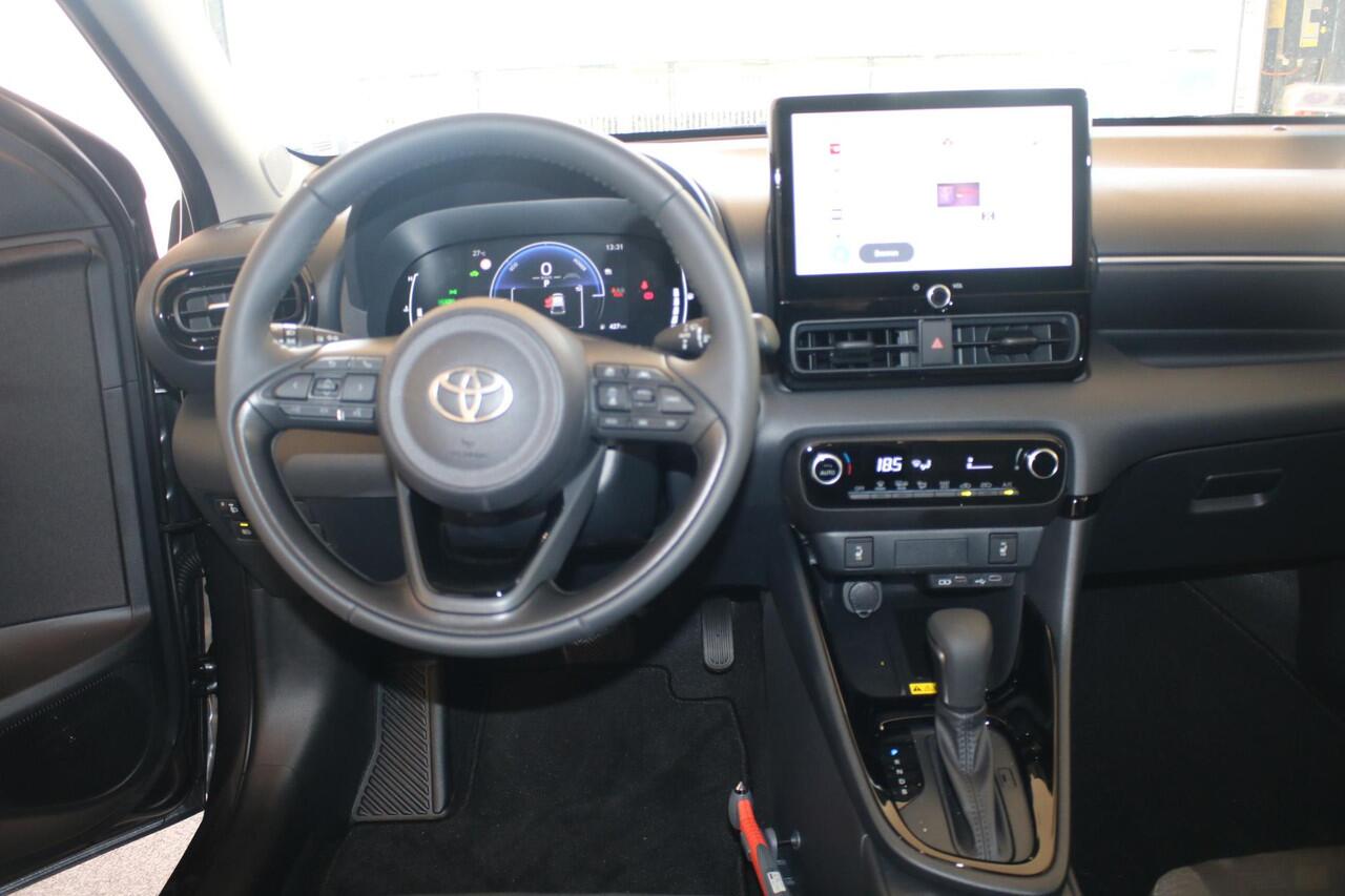 Toyota YARIS 1.5 Hybrid 115 Dynamic Comfort Pack-Protection Pack