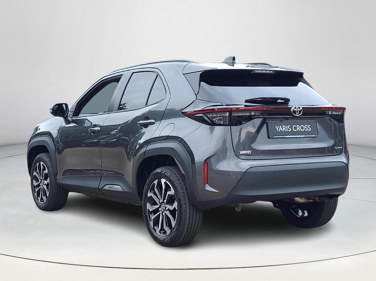 Toyota YARIS Cross 1.5 Hybrid 115 Dynamic + Comfort Pack | Nieuwe auto | Direct uit voorraad leverbaar |