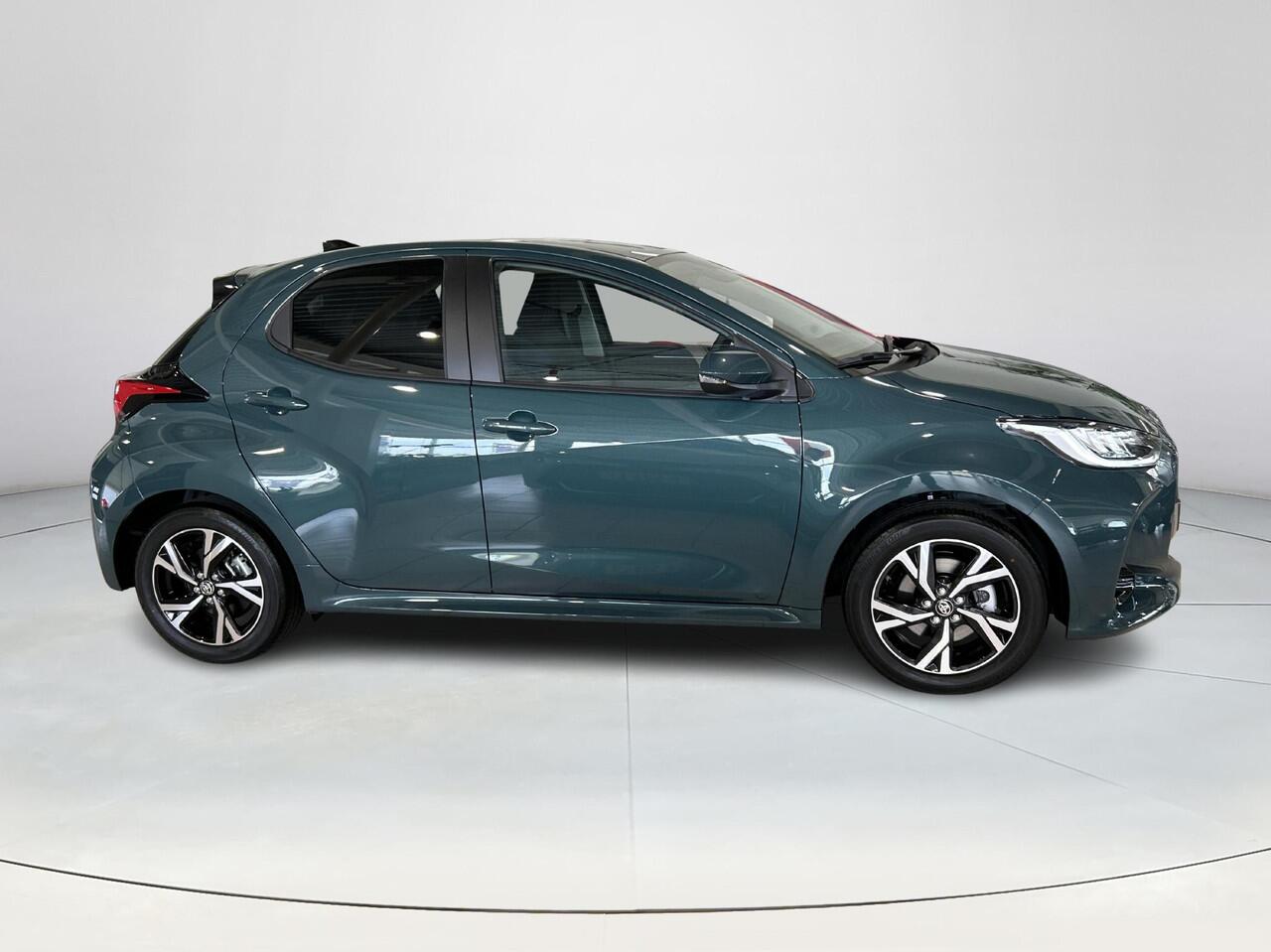 Toyota YARIS 1.5 Hybrid 115 Dynamic Comfort pack