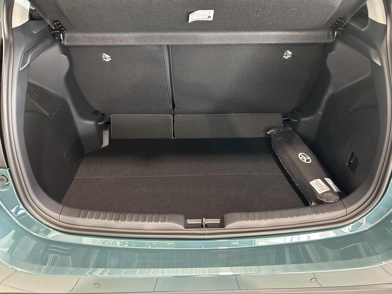 Toyota YARIS 1.5 Hybrid 115 Dynamic Comfort pack