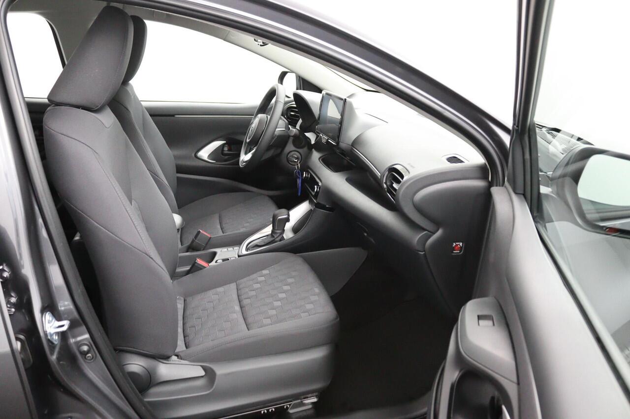 Toyota YARIS 1.5 Hybrid 115 Comfort | Nieuwe Auto | Apple Carplay & Android Auto | Achteruitrijcamera | Climate Control |