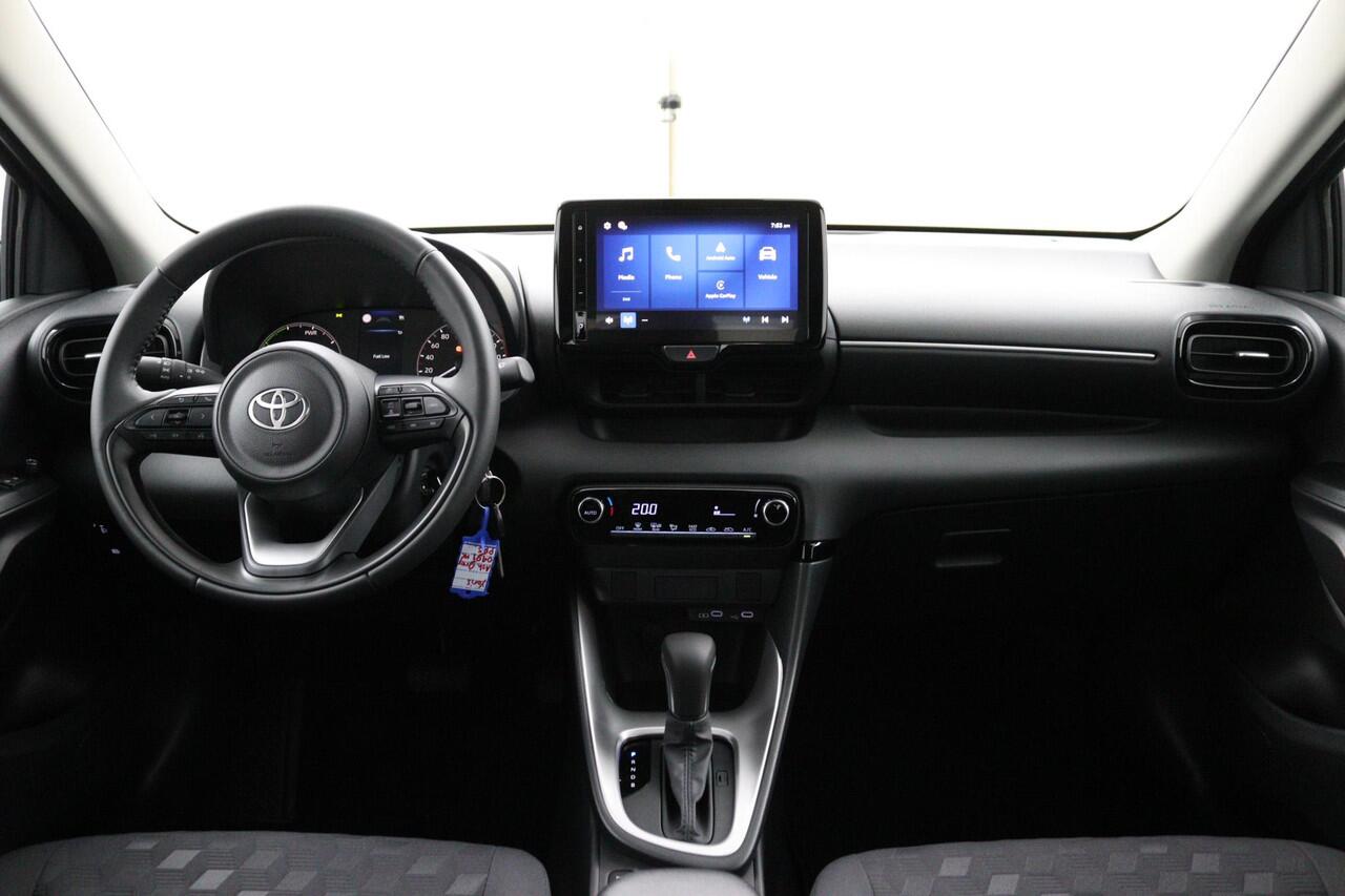 Toyota YARIS 1.5 Hybrid 115 Comfort | Nieuwe Auto | Apple Carplay & Android Auto | Achteruitrijcamera | Climate Control |