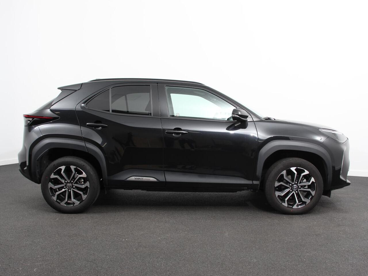 Toyota YARIS Cross 1.5 Hybrid 115 pk Automaat Style Comfort | Navigatie | Apple carplay/Android Auto | Camera | Dab | Full Led | Parkeer sensoren | Climate Control | Lichtmetalen velgen