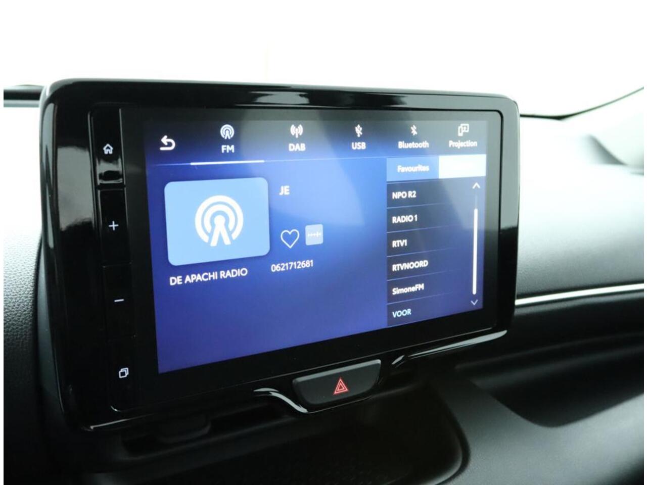 Toyota YARIS 1.5 Hybrid 115 Active | Adaptive Cruise Control | Apple Carplay | Android Auto | Achteruitrijcamera |