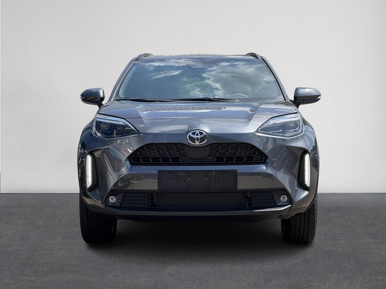 Toyota YARIS Cross 1.5 Hybrid 130 Dynamic | ¤ 1.000 INRUILPREMIE | NIEUW ! | 17" LM-Velgen | Climate Control | Adaptieve-Cruise | Apple Carplay/Android Auto | LED Verlichting | Achteruitrij Camera | Parkeersensoren | Winter pakket | ( Vesteging - Nieuwegein )