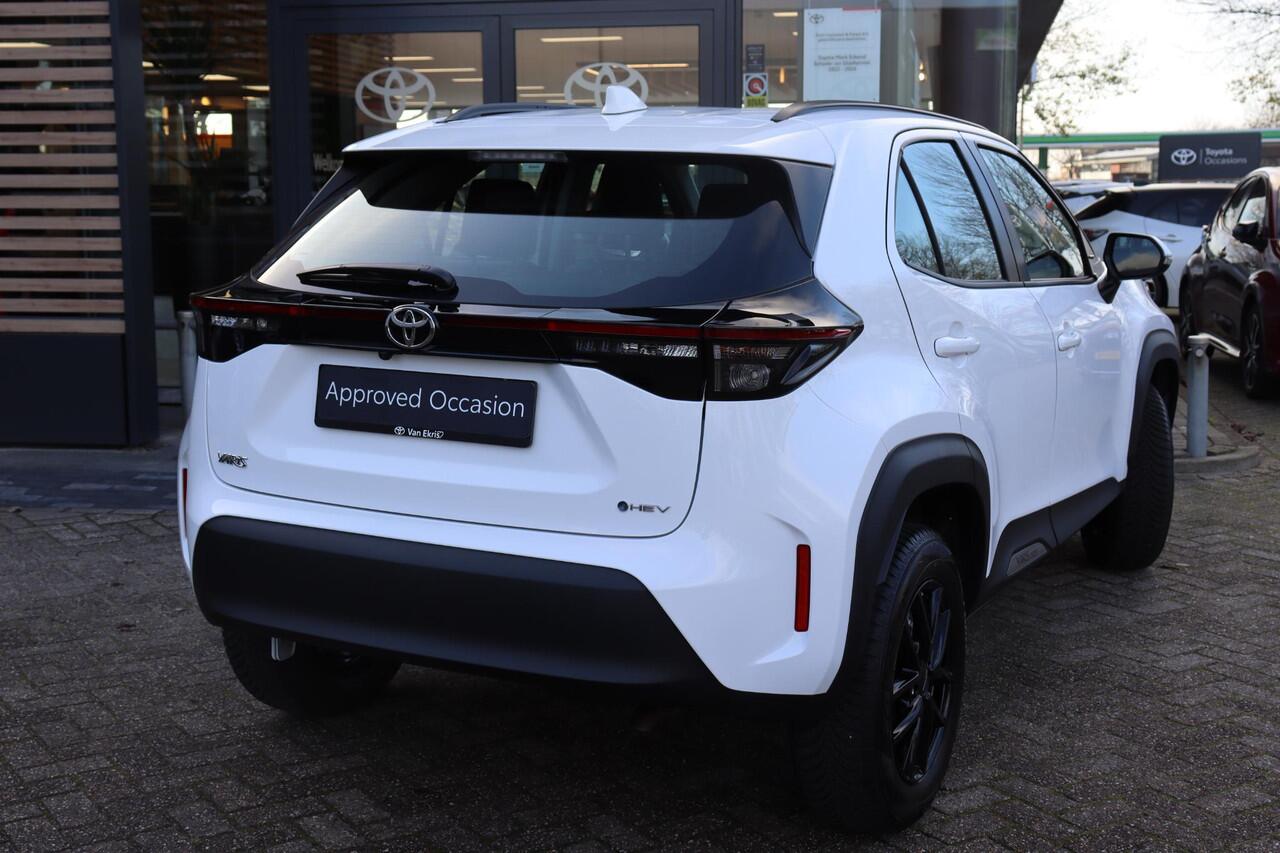 Toyota YARIS Cross 1.5 Hybrid 116 Active Limited , Lichtmetalen velgen