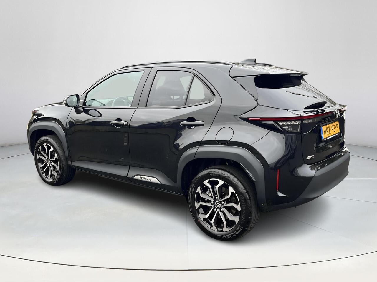 Toyota YARIS Cross 1.5 Hybrid 115 First Edition | Apple CarPlay/Android auto | Navigatie | Achteruitrijcamera | Comfort Pack