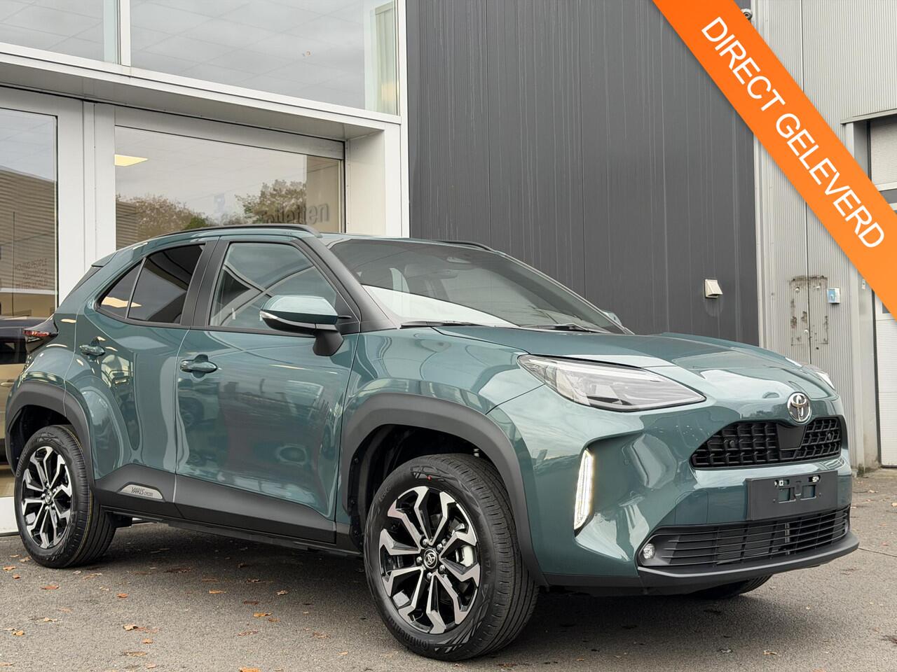 Toyota YARIS Cross 1.5 Hybrid 115 Dynamic Nieuw! Direct leverbaar! ¤ 2000,- inruilpremie! Meerdere kleuren snel leverbaar!