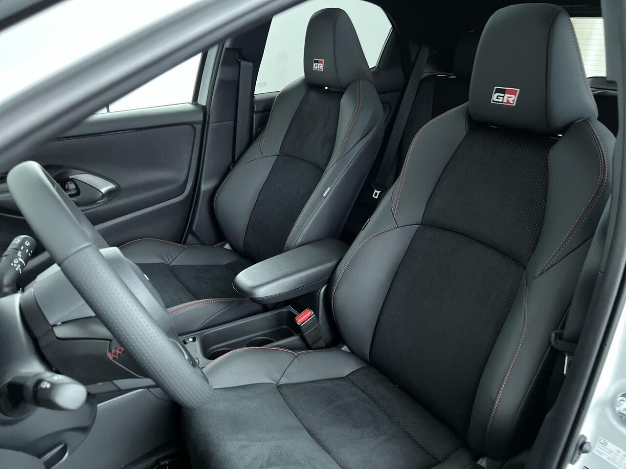 Toyota YARIS 1.5 Hybrid 130 GR Sport