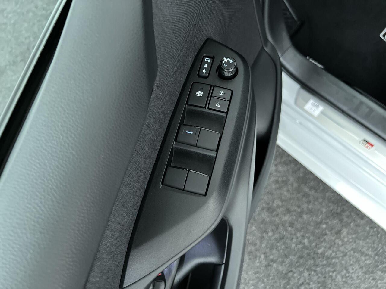 Toyota YARIS 1.5 Hybrid 130 GR Sport