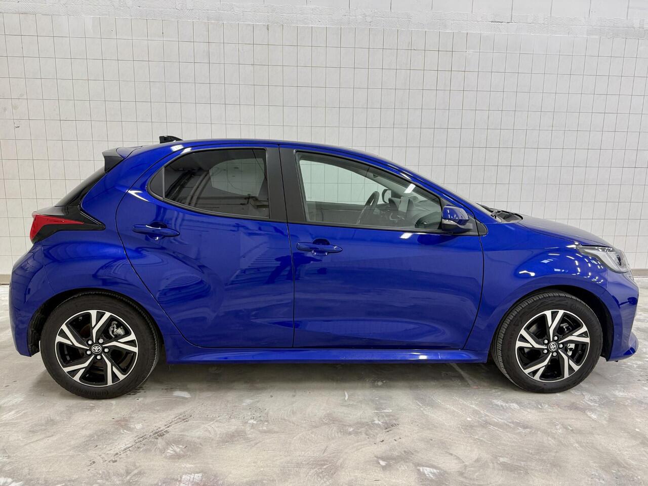 Toyota YARIS 1.5 Hybrid 115 Style Dodehoek / Stoel & Stuurverwarming / PDC voor & achter / Vol opties