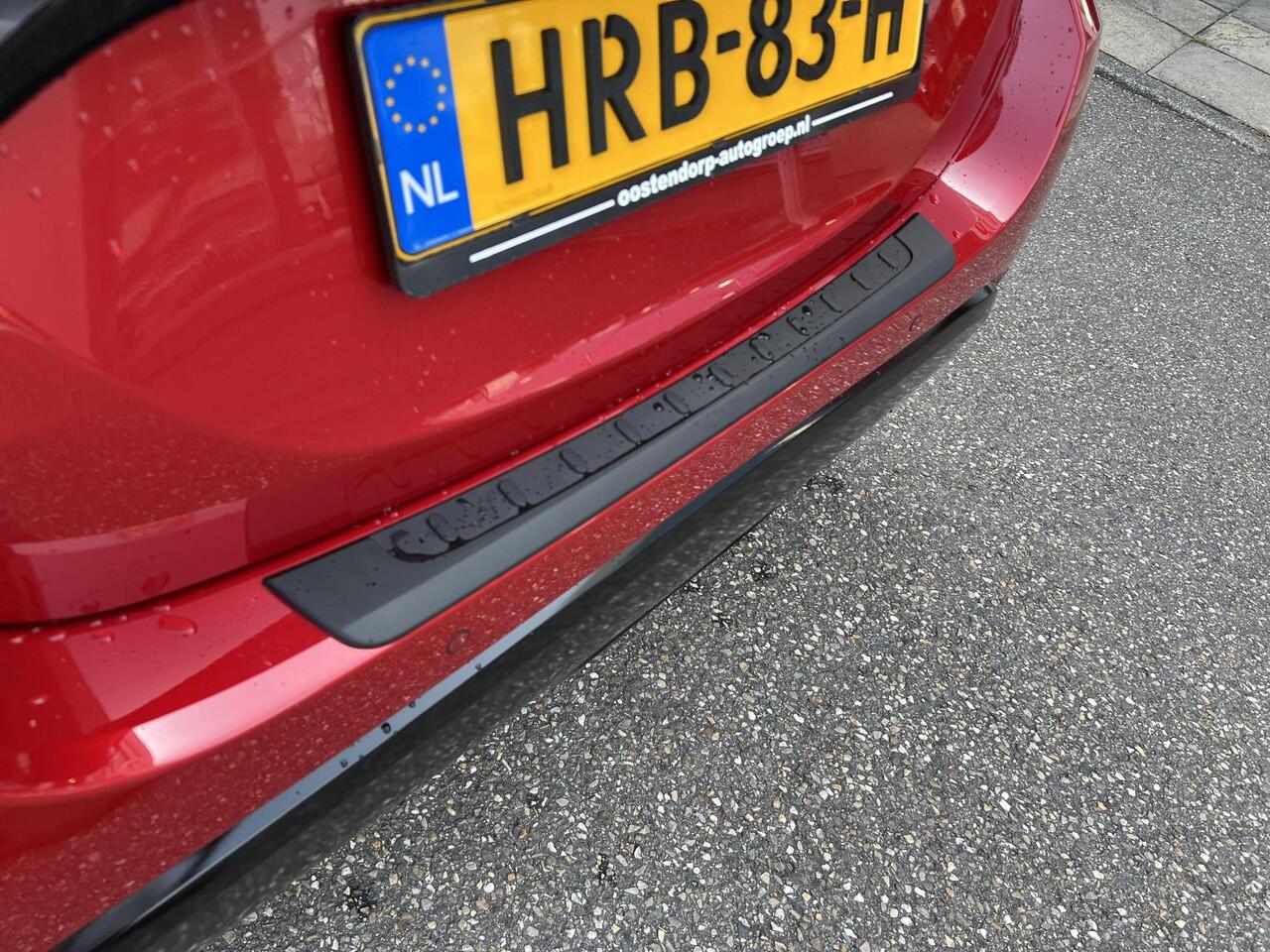 Toyota YARIS 1.5 Hybrid 115 Dynamic Comfort Pack