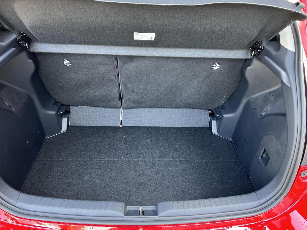 Toyota YARIS 1.5 Hybrid 115 Dynamic Comfort Pack