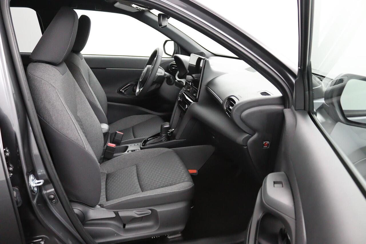 Toyota YARIS Cross 1.5 Hybrid 130 Dynamic | Led Verlichting | Toyota Safety Sense | Comfort Pack | stuurwiel verwarmd | stoel verwarmd |