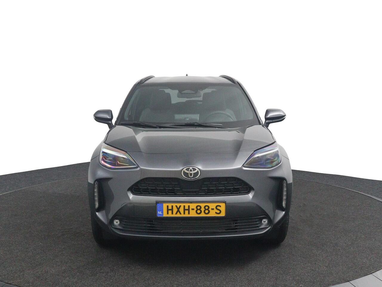 Toyota YARIS Cross 1.5 Hybrid 130 Dynamic | Led Verlichting | Toyota Safety Sense | Comfort Pack | stuurwiel verwarmd | stoel verwarmd |