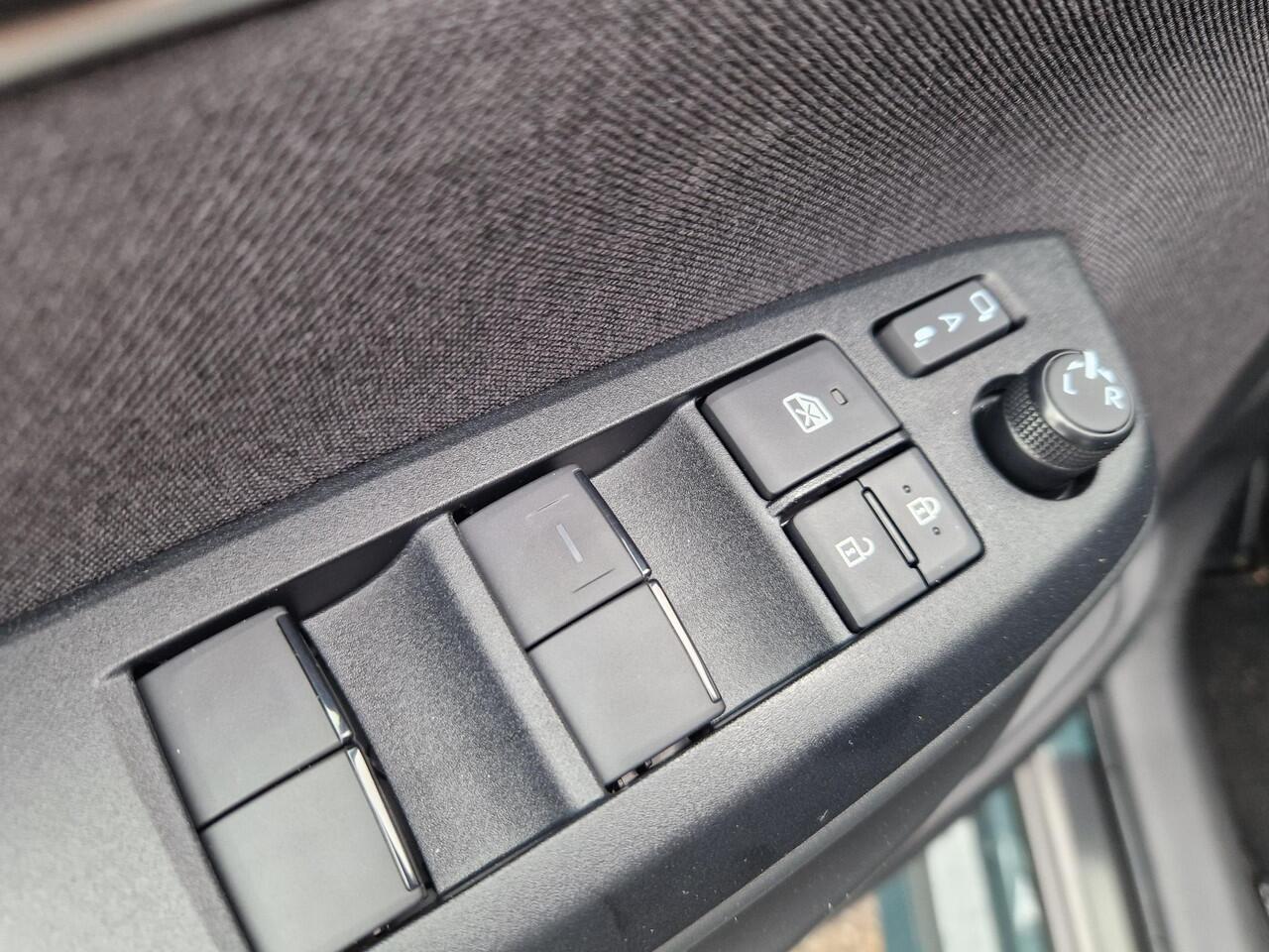 Toyota YARIS 1.5 Hybrid 130 Executive