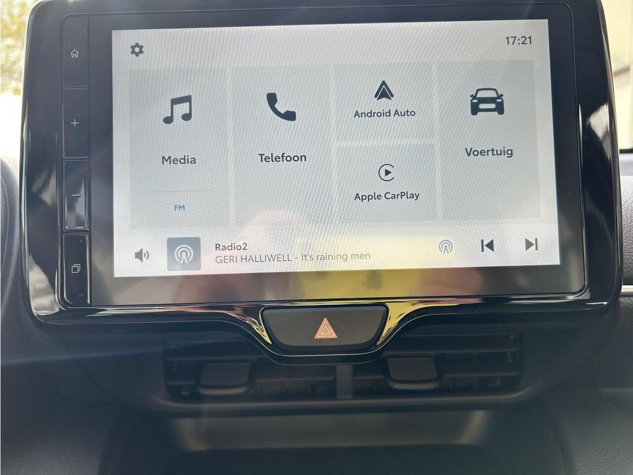 Toyota YARIS 1.5 Hybrid 115 Active | Rijklaar |Apple Carplay | Camera | LM-Velgen