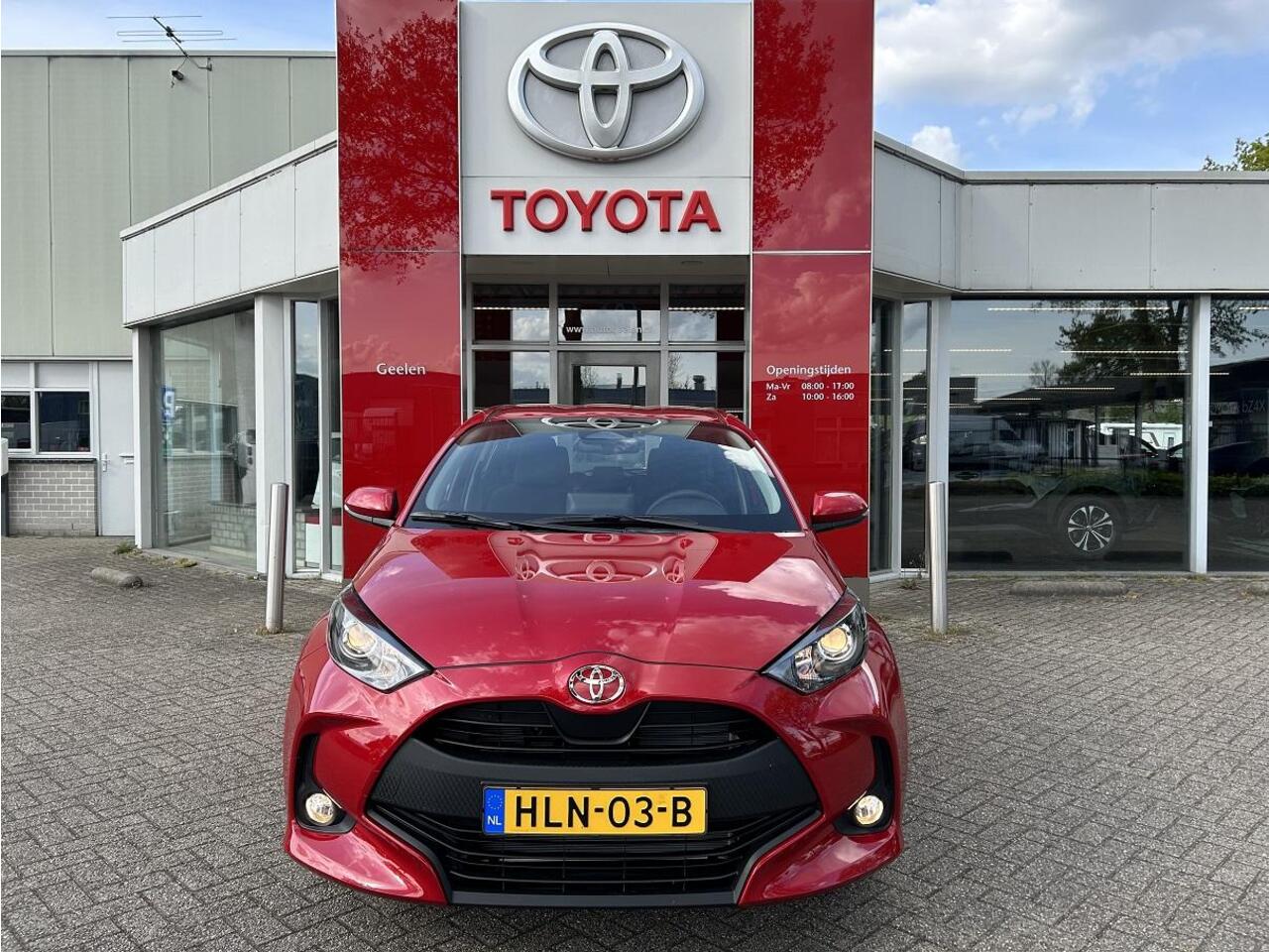 Toyota YARIS 1.5 Hybrid 115 Active | Rijklaar |Apple Carplay | Camera | LM-Velgen