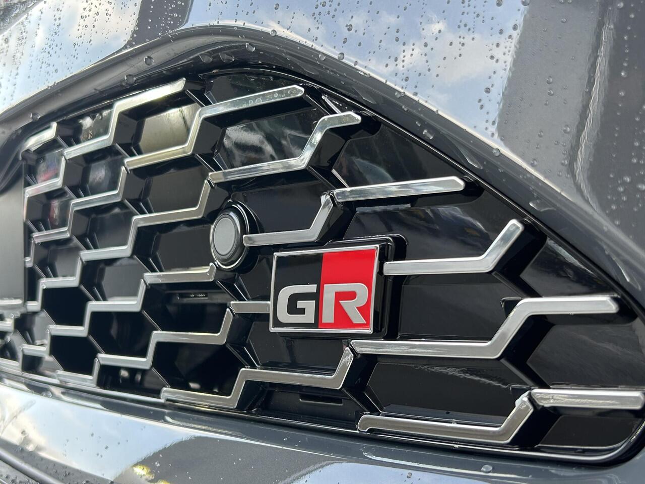 Toyota YARIS Cross 1.5 Hybrid 130 GR SPORT