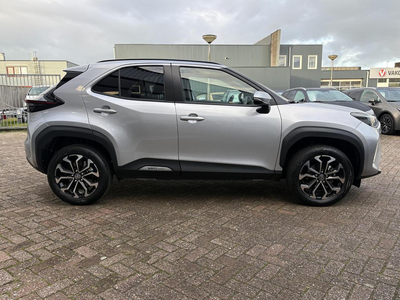 Toyota YARIS Cross 1.5 Hybrid 115 Dynamic