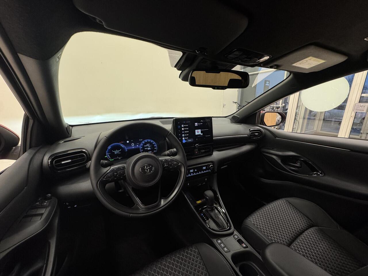 Toyota YARIS 1.5 Hybrid 130 Executive | Nieuw op voorraad |