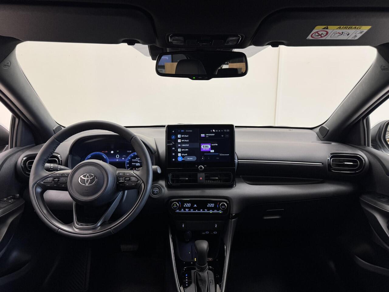 Toyota YARIS 1.5 Hybrid 130 Executive | Nieuw op voorraad |