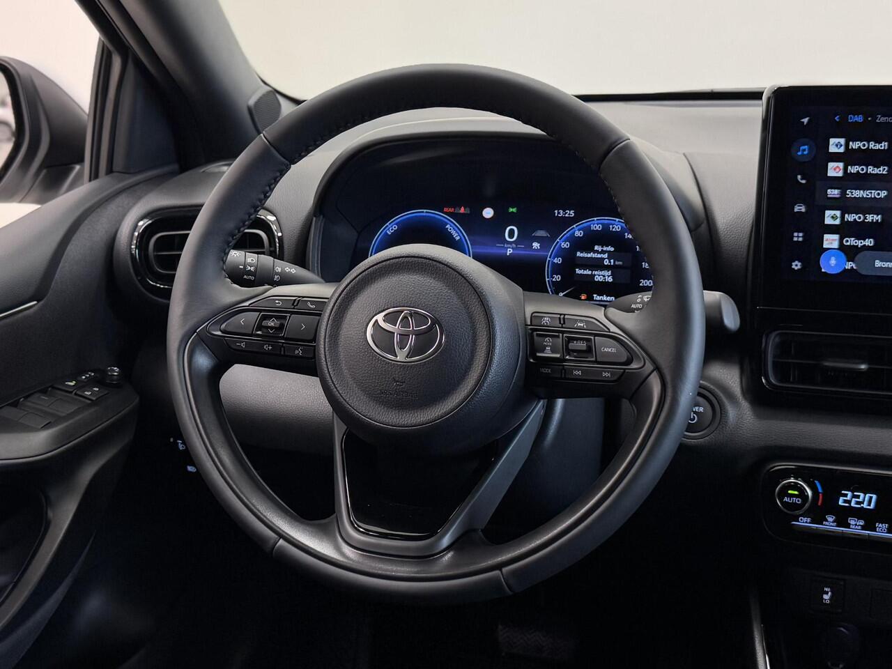 Toyota YARIS 1.5 Hybrid 130 Executive | Nieuw op voorraad |