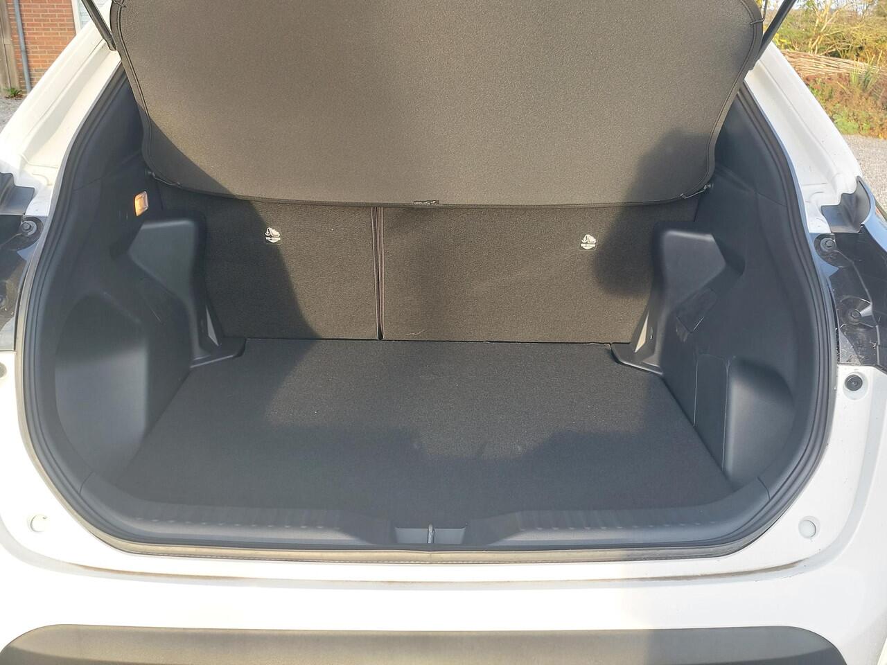 Toyota YARIS Cross 1.5 Hybrid 130 Team D APP NAVI | NIEUWE AUTO!!