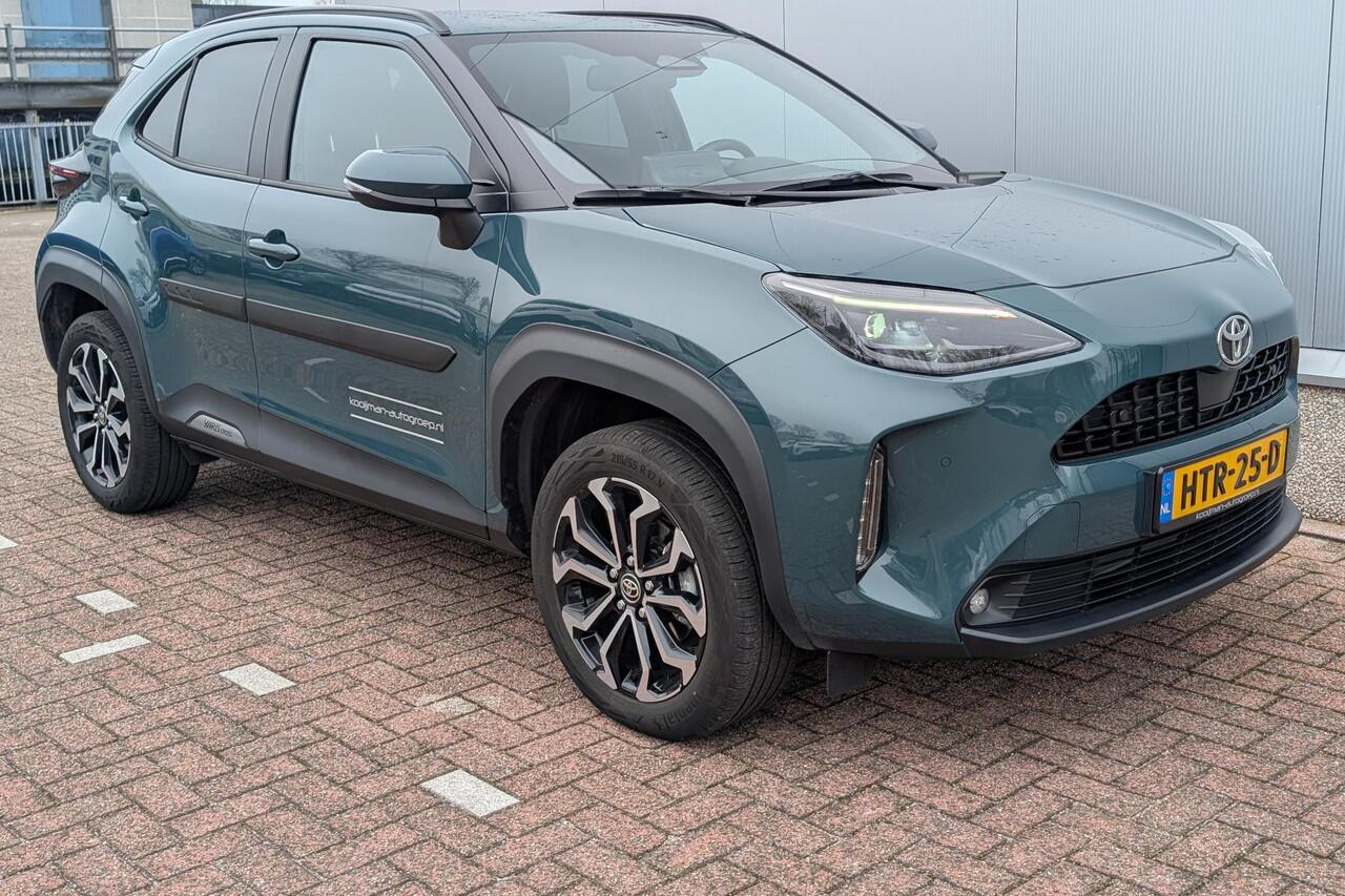 Toyota YARIS Cross 1.5 Hybrid 115 Dynamic Comfort Pack Stootlijsten, Navigatie Apple Carplay & Android Auto, Stoel- & Stuurverwarming, Achteruitrijcamera