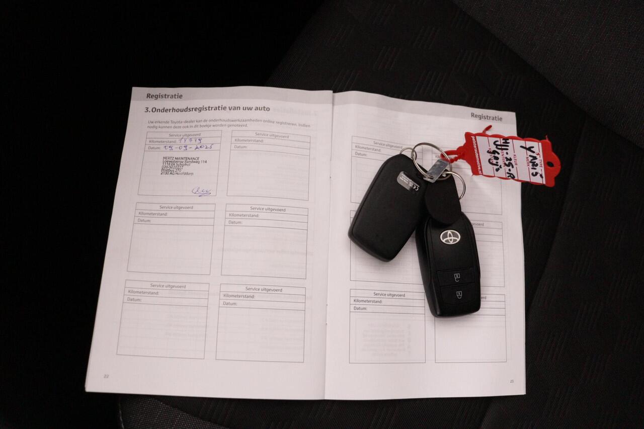 Toyota YARIS 1.5 Hybrid 115 Dynamic | Comfort Pack | Apple Carplay/Android Auto |