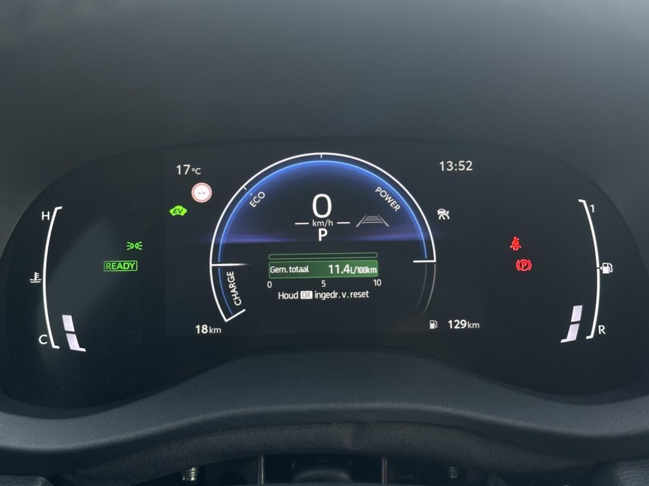 Toyota YARIS Cross 1.5 Hybrid 116 Dynamic / Nieuwe auto!