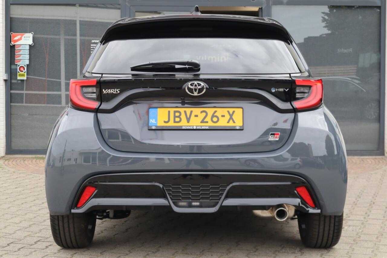 Toyota YARIS 1.5 Hybrid 130 GR Sport | Plus Pack | Panoramadak