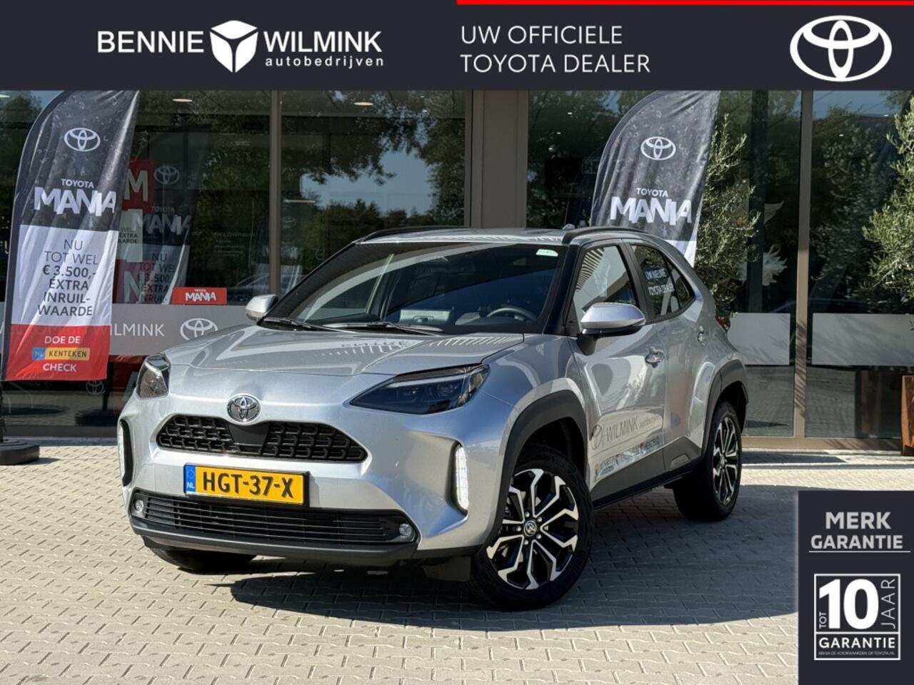 Toyota YARIS Cross 1.5 Hybrid 115 First Edition | Camera | Led | Carplay