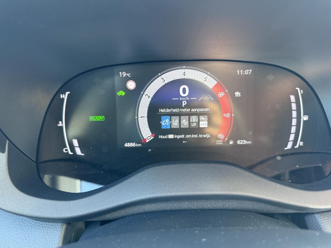 Toyota YARIS Cross 1.5 Hybrid 115 First Edition | Camera | Led | Carplay