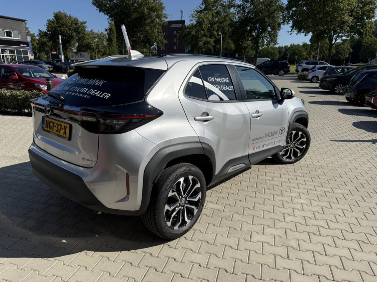 Toyota YARIS Cross 1.5 Hybrid 115 First Edition | Camera | Led | Carplay