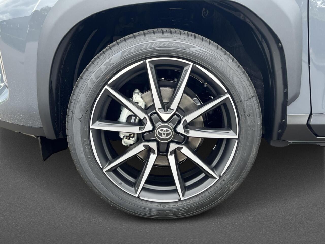 Toyota YARIS Cross 1.5 Hybrid GR Sport