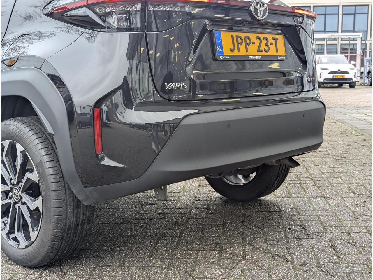 Toyota YARIS Cross 1.5 Hybrid 115 Dynamic | Stoel- stuurverwarming | Keyless | Camera | PDC V+A | ACC | 10,5" Multimedia