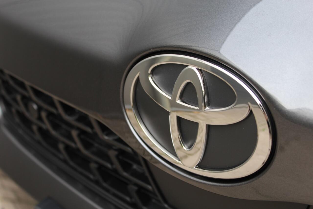 Toyota YARIS Cross 1.5 Hybrid 130 Dynamic Comfort pakket PDC/BSM/Winter