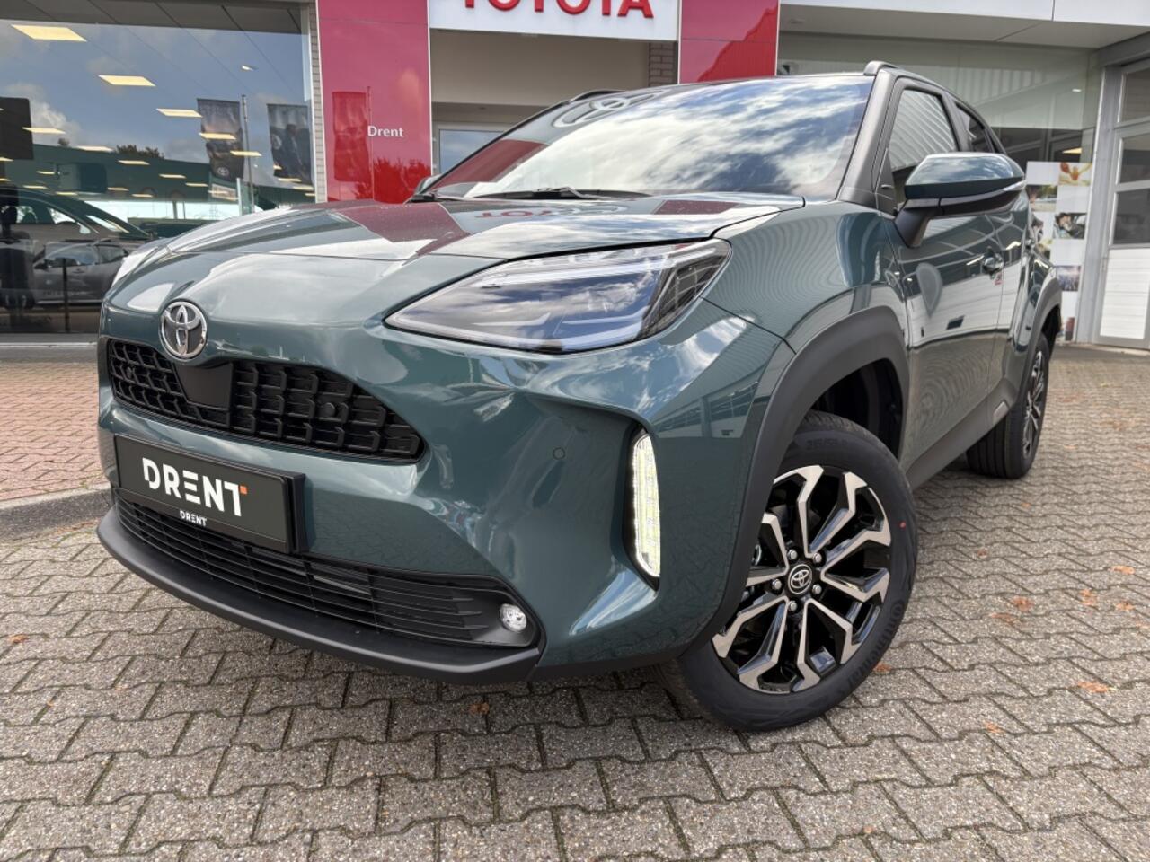 Toyota YARIS Cross 1.5 Hybrid 130 Dynamic | Comfort Pack | Sensoren v/a | Stoelverw