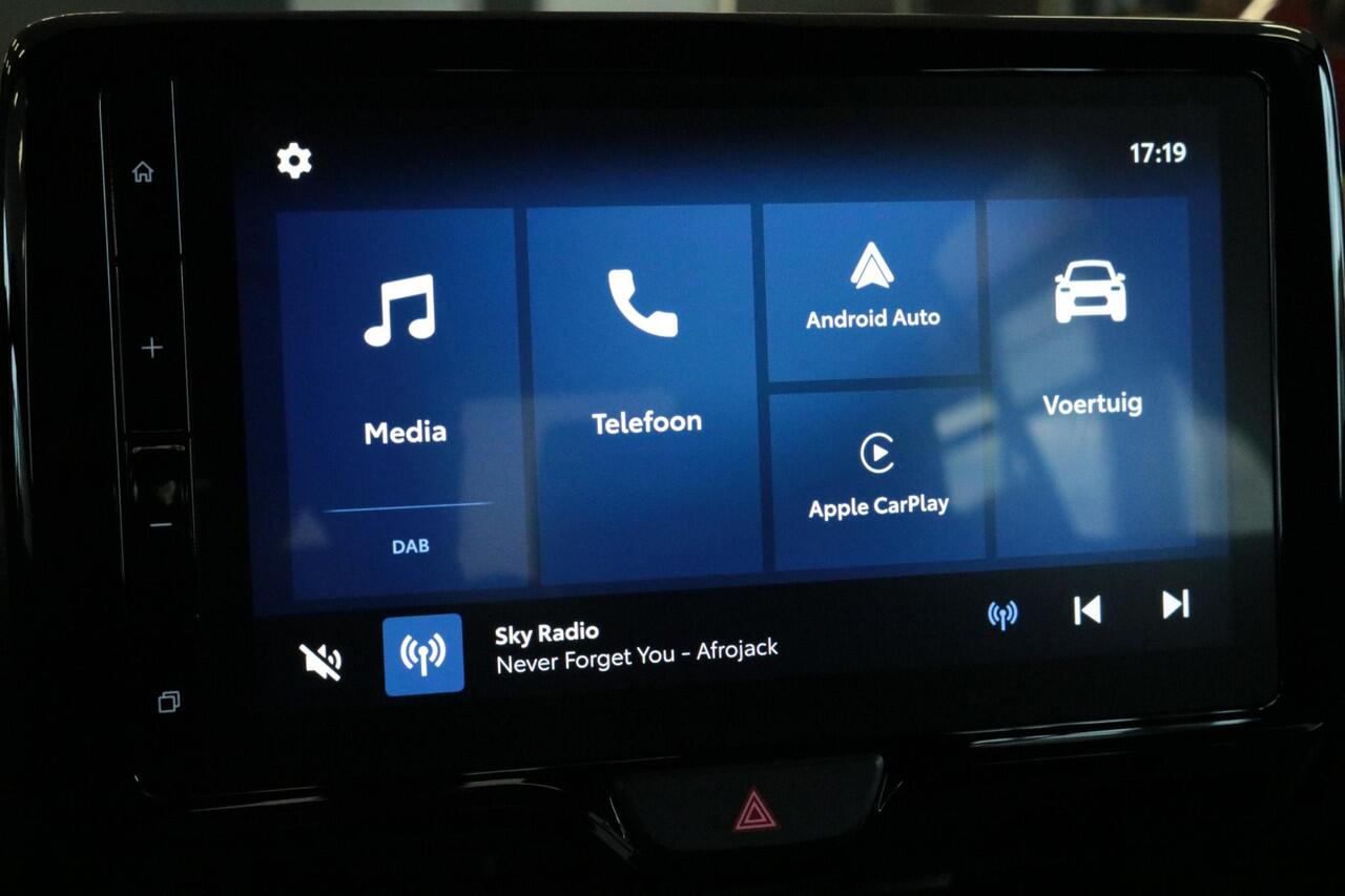 Toyota YARIS Cross 1.5 Hybrid 116 Active Limited, All Season banden , Stoelverwarming, Lichtmetalen velgen