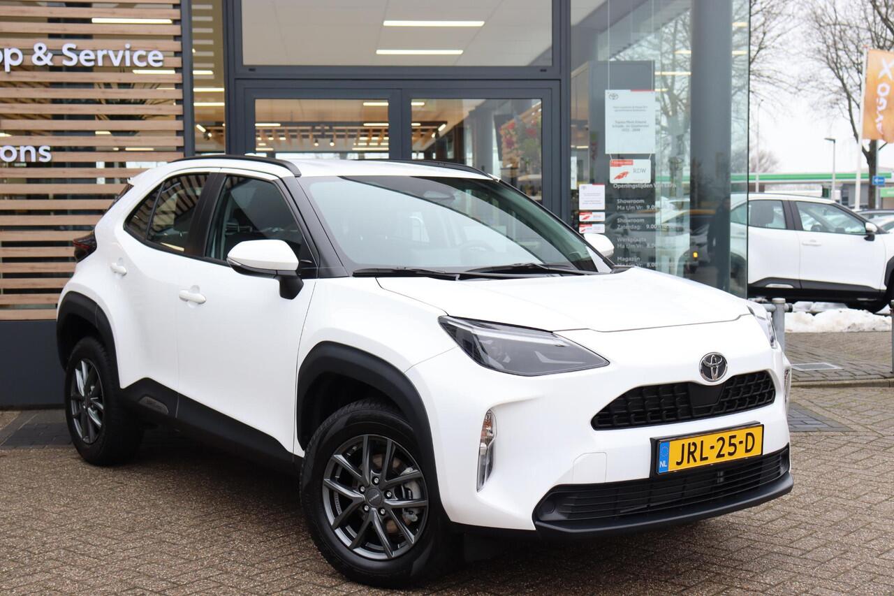 Toyota YARIS Cross 1.5 Hybrid 116 Active Limited, All Season banden , Stoelverwarming, Lichtmetalen velgen