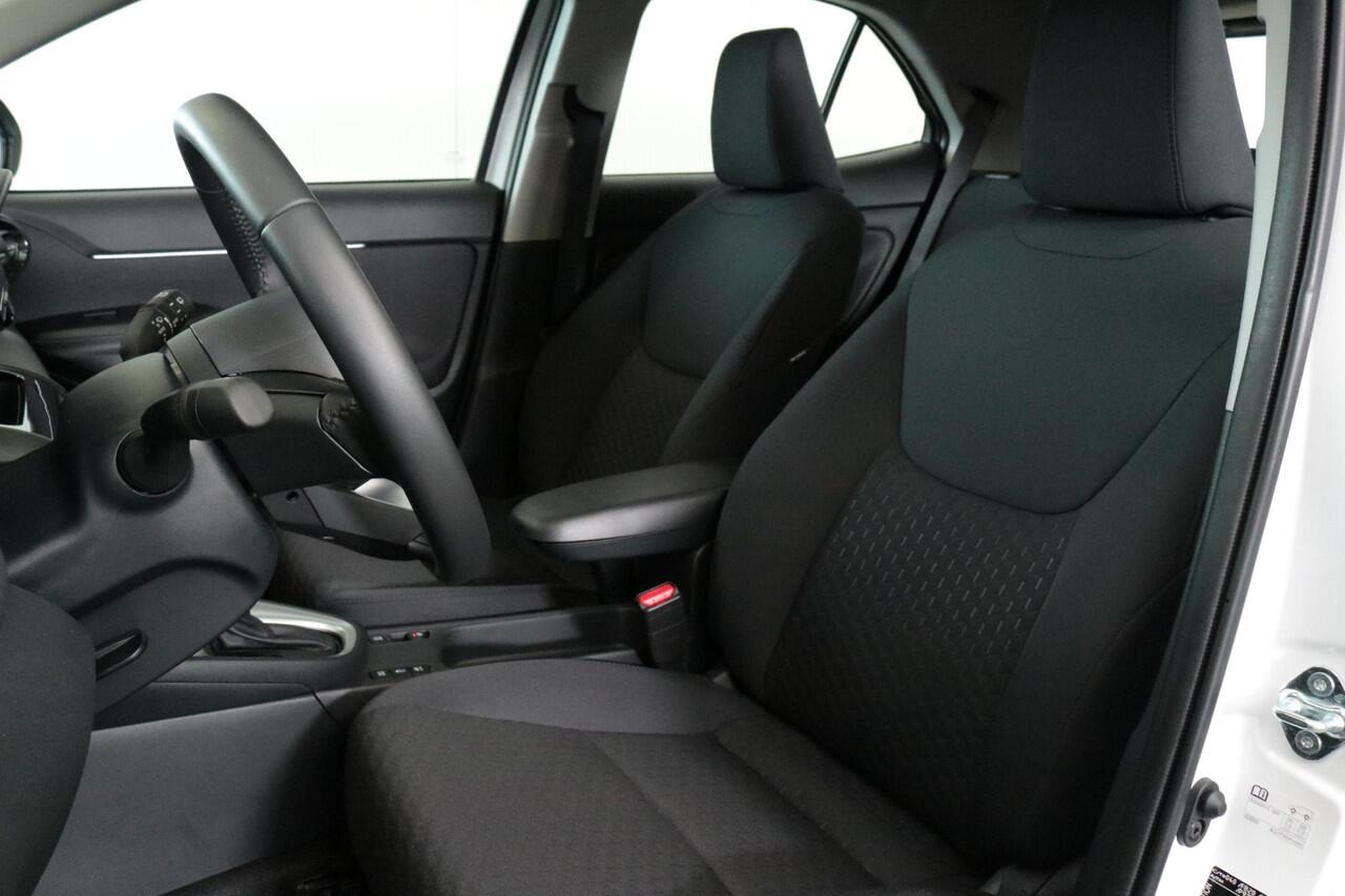 Toyota YARIS Cross 1.5 Hybrid 116 Active Limited, All Season banden , Stoelverwarming, Lichtmetalen velgen